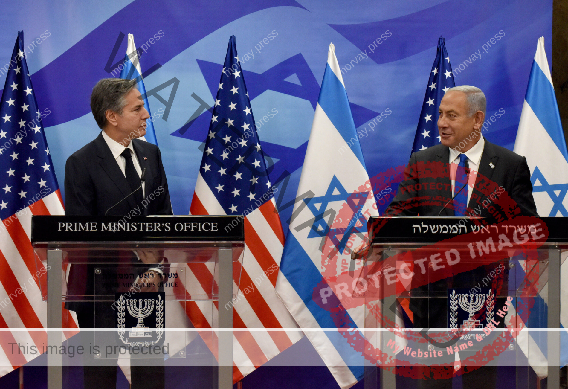 News Bilder des Tages L-R: U.S. Secretary of State Anthony Blinken and Israeli Prime Minister Benjamin Netanyahu make st